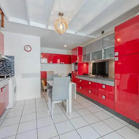 Holiday Azur By Interhome Feriehus