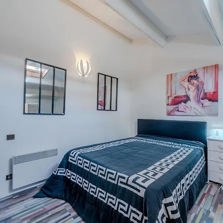 Holiday Azur By Interhome